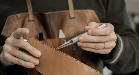 5 Secrets d&rsquo;expert pour faire durer vos articles en cuir